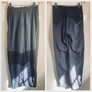 Patagonia Integral Pants Men’s S Black Gray Zip Leg Hiking Climbing Trail
